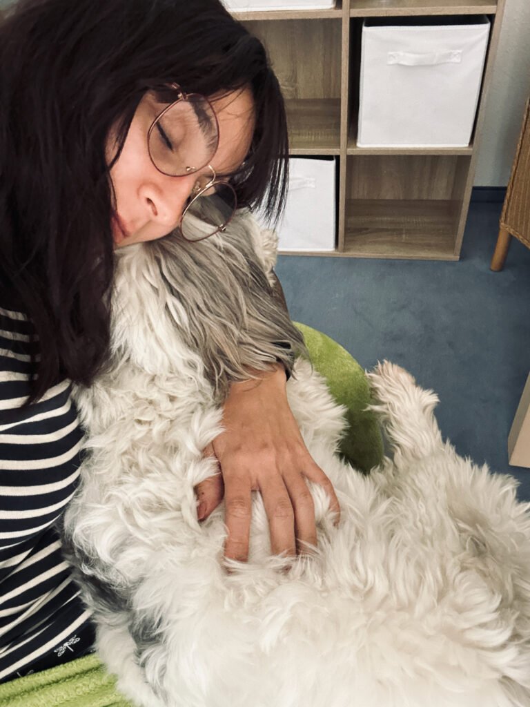 71215610313__3379E8BB-70B8-4DBD-B6AD-24E874C72C15